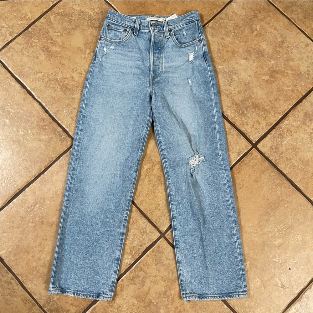 Levi’s | Ribcage Straight Ankle Jeans Size: 25 - Picture 3 of 8